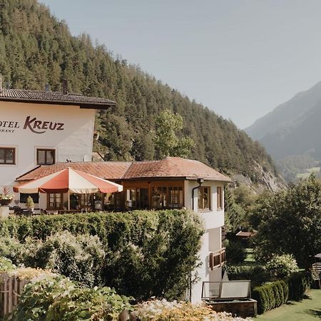 Hotel Kreuz พฟุนด์ส ภายนอก รูปภาพ