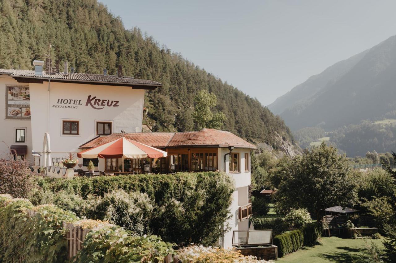 Hotel Kreuz พฟุนด์ส ภายนอก รูปภาพ